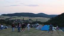 V pátek odstartoval oblíbený festival pod hradem Točníkem.