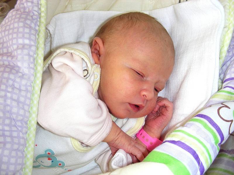 Manželům Soně a Vláďovi Pacnerovým z Králova Dvora se 21. února 2014 narodilo jejich první děťátko, dcerka Agátka. Agátce sestřičky na porodním sále navážily 3,44 kg a naměřily 51 cm. Ze sestřičky se raduje šestiletý bráška Ondra.