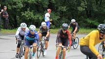 První ročník cyklistického závodu pro veřejnost L'Etape by tour de France.