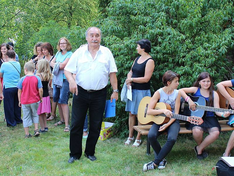 Oslavy narození Josefa Jungmanna v Hudlicích