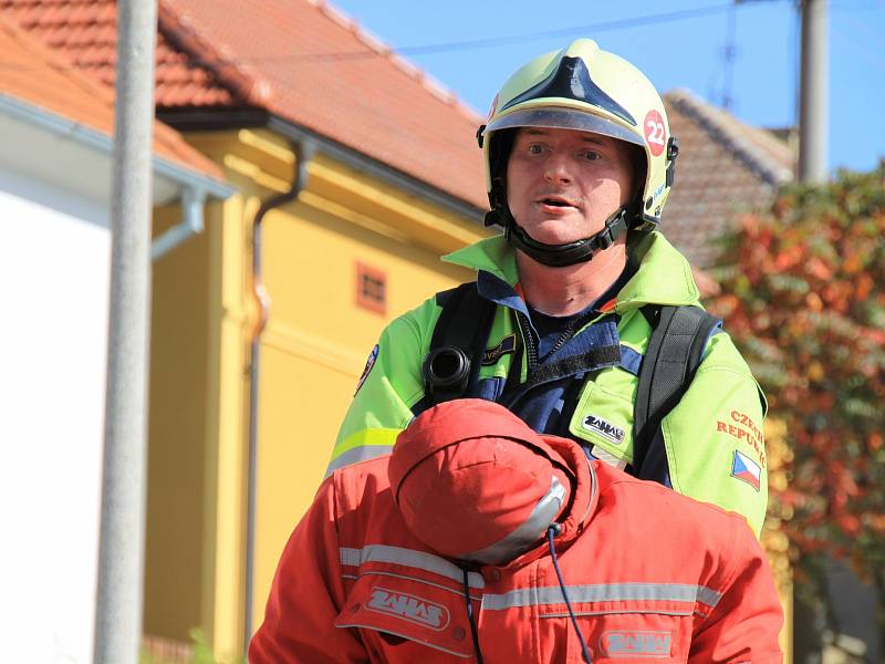 Z hasičské soutěže 'Toughest Firefighter Alive - Nejtvrdší hasič přežije' v Broumech.