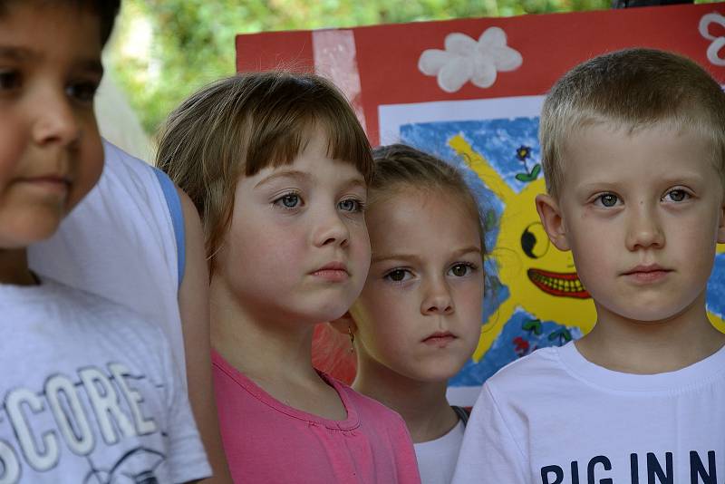 Ze slavnostního rozloučení s předškoláky v Mateřské škole Sluníčko v Berouně.