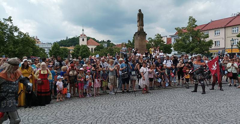 Průvod vévody Štěpána II. Bavorského dorazil do Berouna.