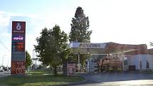 Čerpací stanice Benzina, Plzeňská ulice, Beroun (10. srpna 2022).