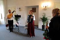 Obec Nižbor nejen pro své občany jedinečný kulturní zážitek v podobě pásma Hudba v myšlenkách Masarykových.