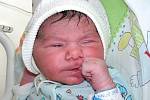 Šťastným dnem je pondělí 1. března pro rodiče Lucii Cvoreňovou a Tomáše Kavura z Králova Dvora. V ten den přišel na svět jejich prvorozený synek Samuel. Po porodu vážil chlapeček 3,23 kg a měřil rovných 50 cm. 