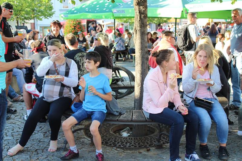 Berounské hradby propojily centrum města