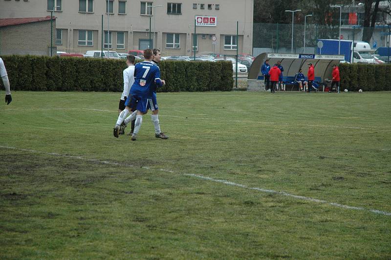 Fotbalový krajský přebor: FK Komárov - TJ Sokol Nespeky 2:0 (1:0).