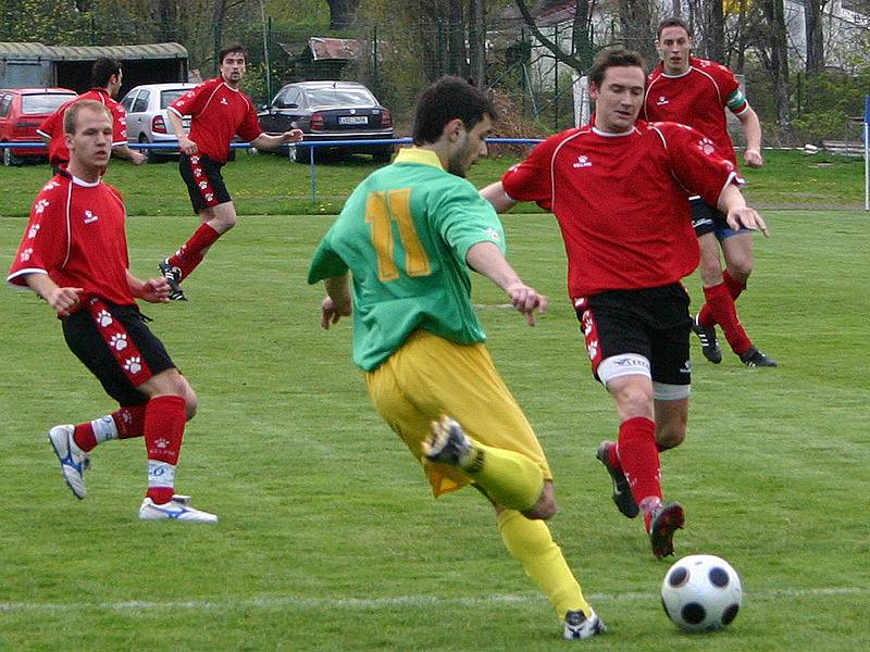 Divize: Bzová - Prachatice 0:0