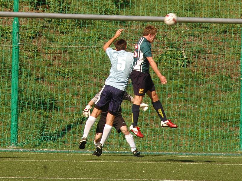 Berounští fotbalisté zdolali Poděbrady 4:1.