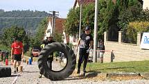 Z hasičské soutěže 'Toughest Firefighter Alive - Nejtvrdší hasič přežije' v Broumech.