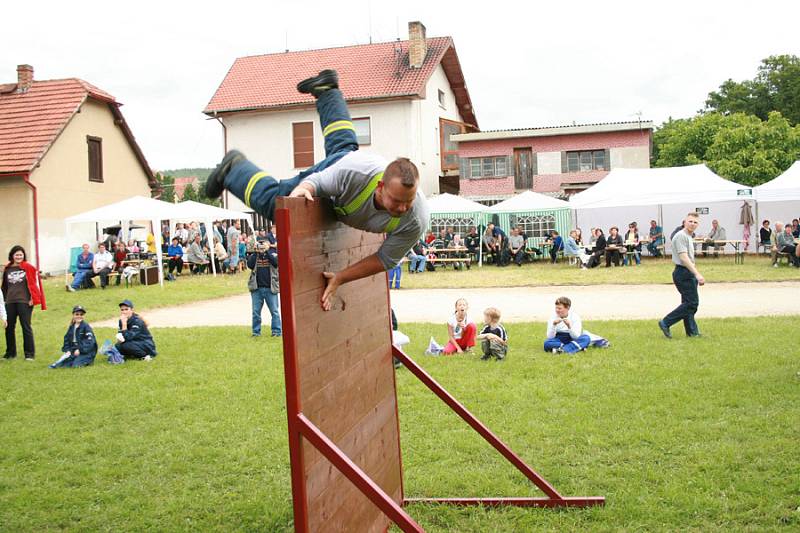 Oslavy 110. výročí drahlovických hasičů