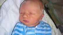 Jméno Leoš vybrali rodiče Nikola Kratinová a Petr Sedlák ze Zbirohu pro svého prvorozeného synka. Leošek přišel na svět v sobotu 28. května 50 minut po 1 hodině. Chlapečkovi sestřičky na porodním sále navážily 2,90 kg a naměřily 48 cm. 
