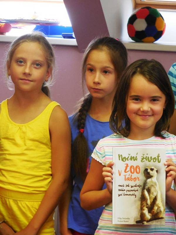 Projekt 'Celé Česko čte dětem' v závodské školní družině v Berouně.