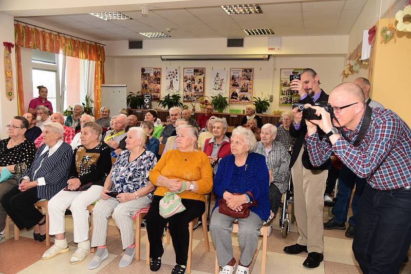 Vernisáž fotografické výstavy v Berouně