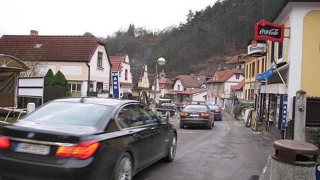 Hrad Karlštejn navštívil lucemburský velkovévoda Jindřich