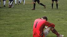 Fotbalový krajský přebor: FK Komárov - TJ Sokol Nespeky 2:0 (1:0).