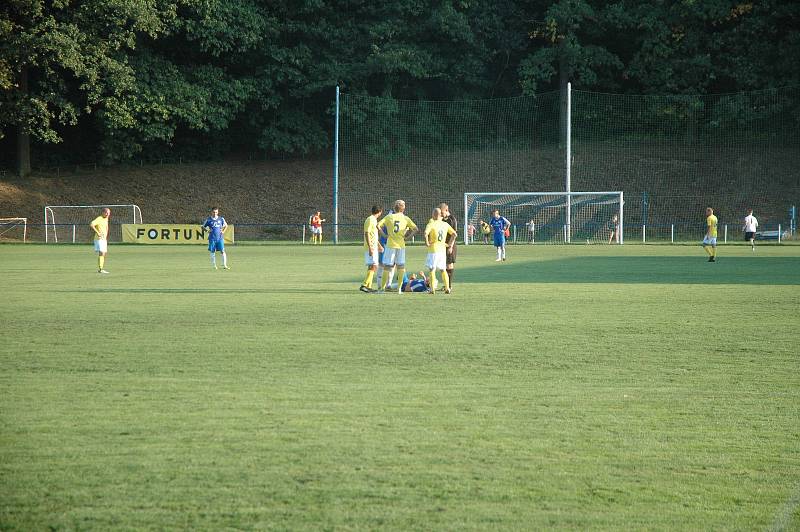 Pětkrát se radovali z gólového úspěchu fotbalisté Hořovicka.