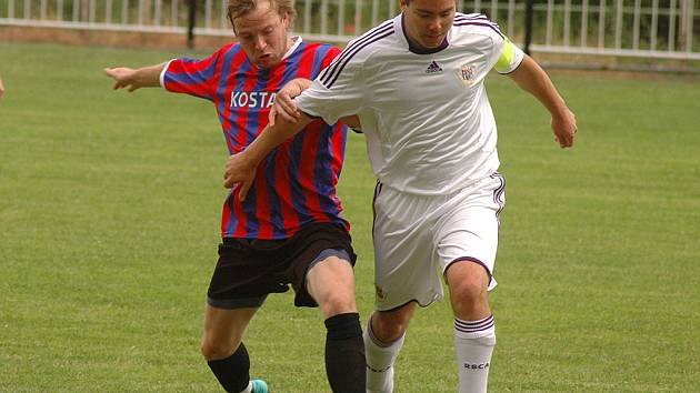 Fotbalisté Žebráku vyhráli ve šlágru na půdě druhých Zdic 3:0 a definitivně tak mohou slavit postup do I.B třídy.