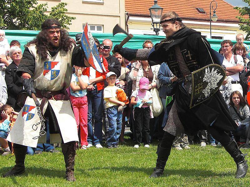 Berounské hradby s králem Přemyslem Otakarem II.  