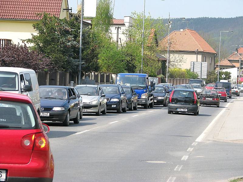 Kolaps v Lidické ulici na berounském Závodí