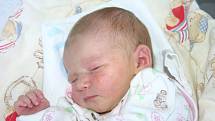 Alice Holá přišla na svět v pondělí 4. 8. Po porodu vážila 3,04 kg a měřila 49 cm. Svojí dcerku si odvezou rodiče Lenka a Martin domů do Berouna.