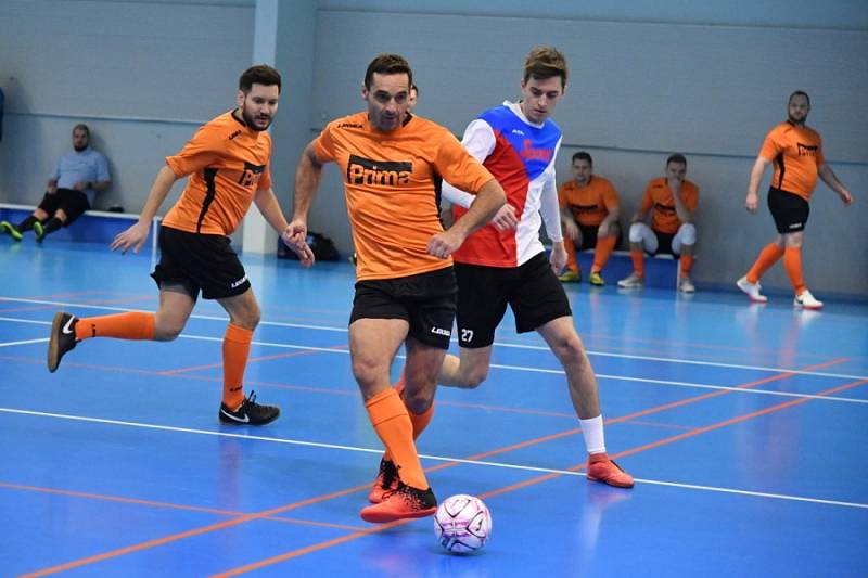 Futsalová novinářská trofej patří letos Novinkám.