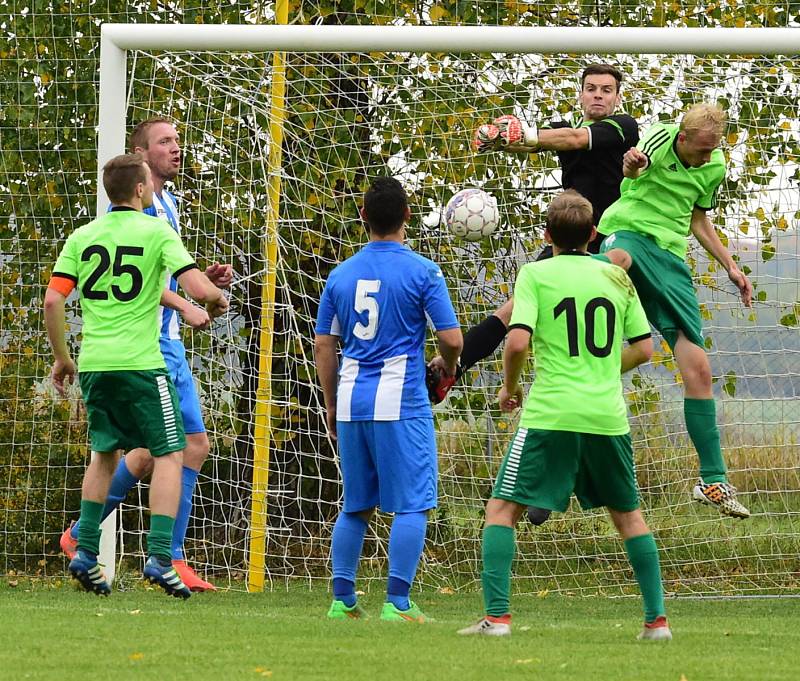 Poměrem 0:1 prohráli fotbalisté Hostomic v I. B třídě s Dobříčí.