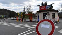 Centrální parkoviště v Karlštejně je až do odvolání uzavřené.