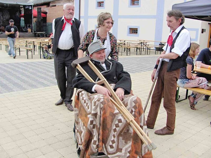 Pivní slavnosti ve Všeradicích