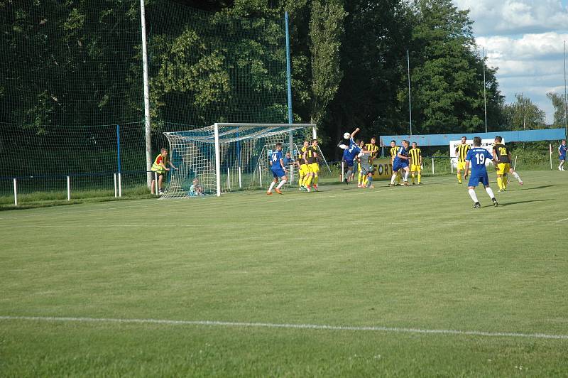 Hořovicko nastřílelo všechny tři góly na začátku druhého poločasu.