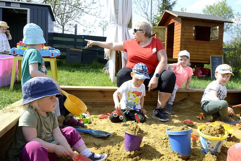 Dětskou skupinu Beránek provozuje Charita Beroun