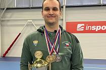 Tomáš Spáčil stal halovým mistrem ČR a obhájil tak loňský titul.