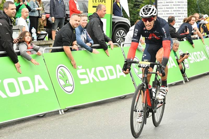 První ročník cyklistického závodu pro veřejnost L'Etape by tour de France.