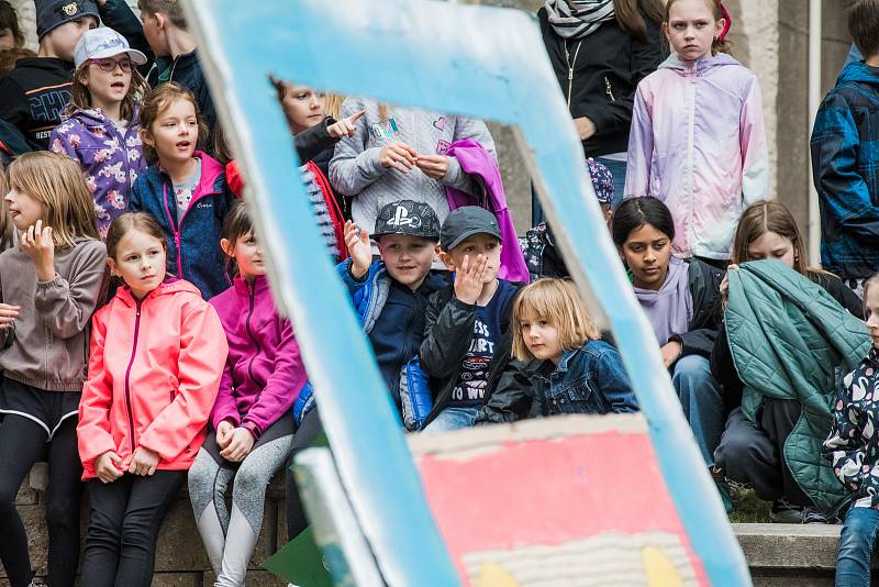 První ročník školní besídky Jarní Wagnerka na Základní škole Wagnerova Beroun