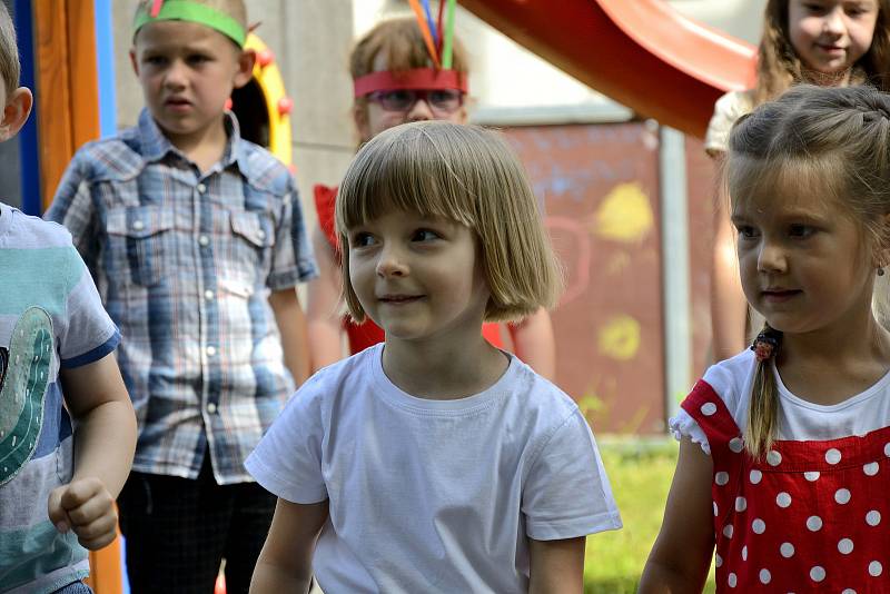 Ze slavnostního rozloučení s předškoláky v Mateřské škole Sluníčko v Berouně.