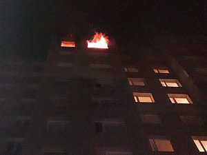 Z požáru bytu v berounské ulici Tyršova.