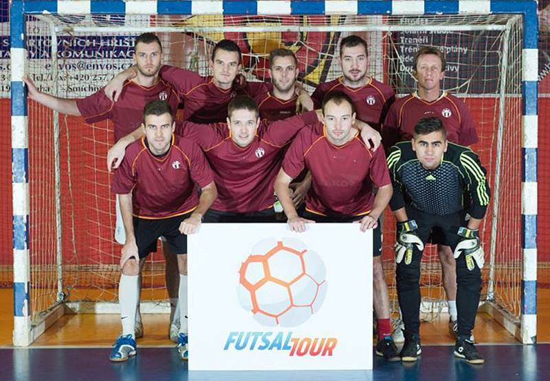 Martin Vlasák hrává často na futsalových turnajích.