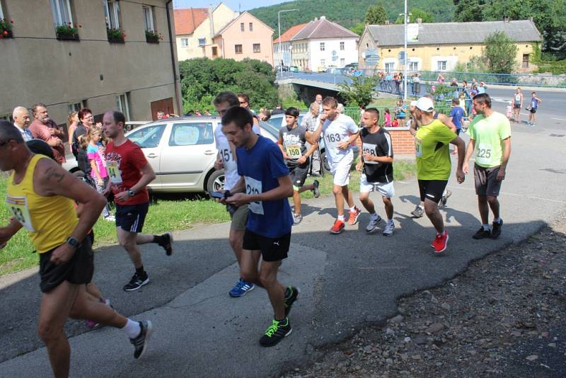 Děti změřily síly v rámci Fabiánova běhu v závodech podél řeky Litavky.
