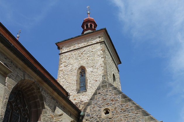 Okres Kolín – Mše duchů v kostele svatého Štěpána v Kouřimi.