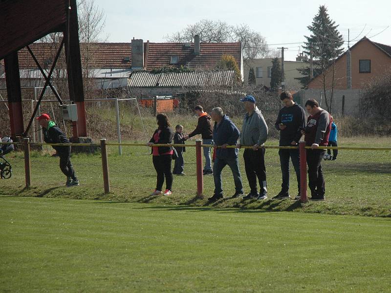 Fotbalová I. B třída: Rudná - Chlumec 0:4.