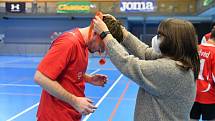 Futsalová novinářská trofej patří letos Novinkám.