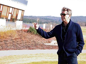 Americký herec a představitel Jamese Bonda Pierce Brosnan přijel do Berouna hrát golf. 