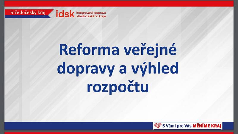 V pondělí se uskutečnilo setkání radního Středočeského kraje pro veřejnou dopravu Petra Boreckého (STAN) a vedení Integrované dopravy Středočeského kraje (IDSK) s novináři. Jedním z klíčových témat se stalo chystané zdražování jízdného.