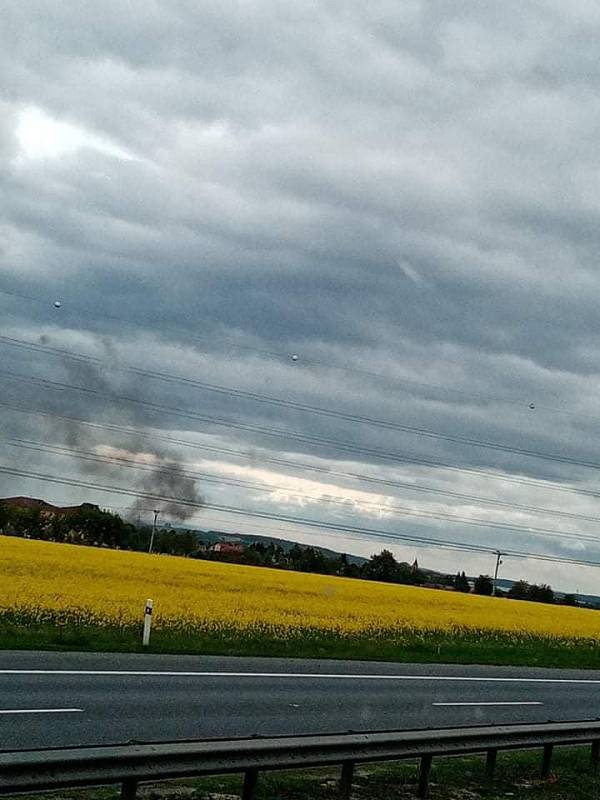 Hasiči zasahovali u požáru odpadu v Rudné.