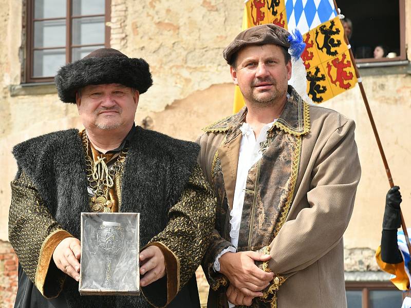 Královský průvod 'Poselstvo vévody Štěpána II. bavorského' spojený s historickým jarmarkem v Berouně.