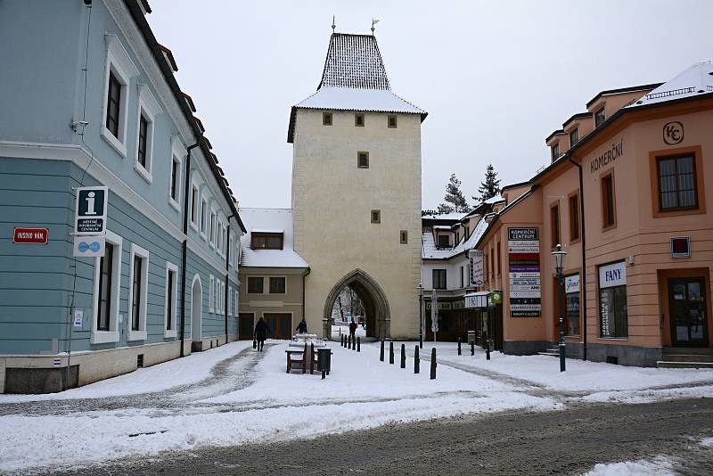 Sníh v Berouně v pondělí 8. února 2021.