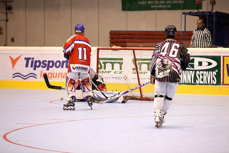 Berounští Medvědi ve finále extraligy in-lline hokeje obhájili titul 