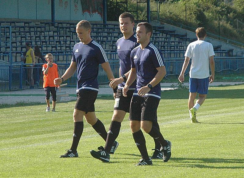 Písek zaskočil Králův Dvůr na jeho hřišti, Cábelicí doma padli 0:1.