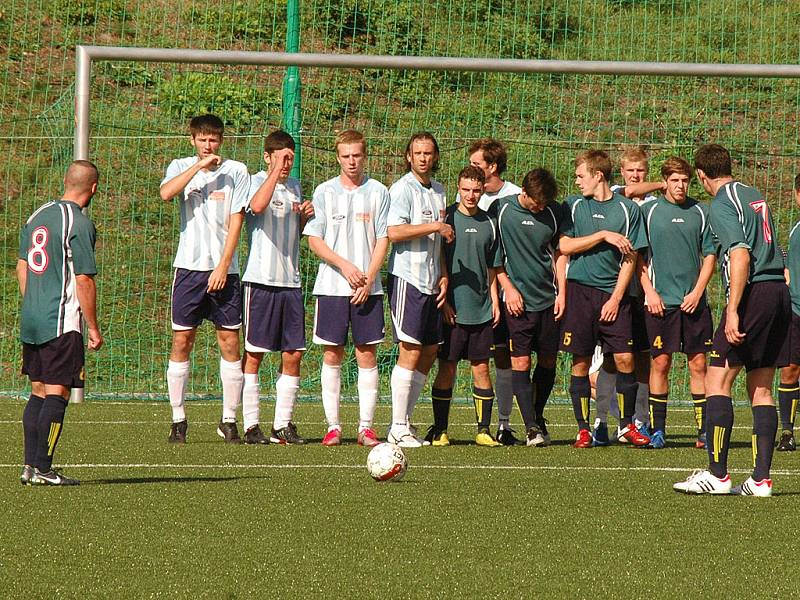 Berounští fotbalisté zdolali Poděbrady 4:1.